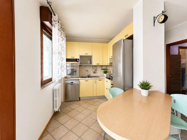 Trilocale in Via Antonio Berlese, Milano
