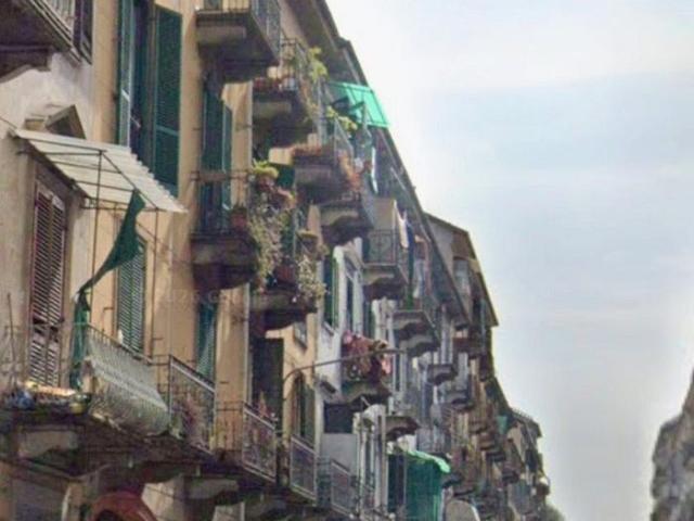 TRILOCALE IN VIA BRA': 420 euro SPESE A PARTE