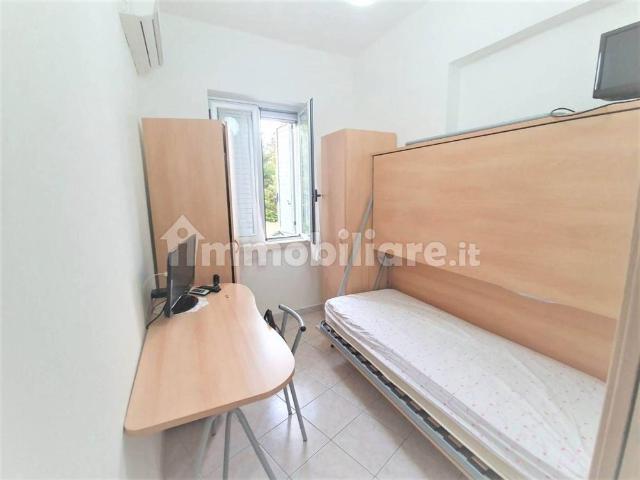 Trilocale ottimo stato, piano rialzato, Catanzaro Lido, Catanzaro