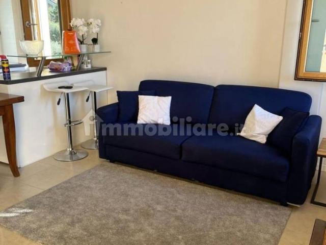 Trilocale ottimo stato, piano rialzato, Garda
