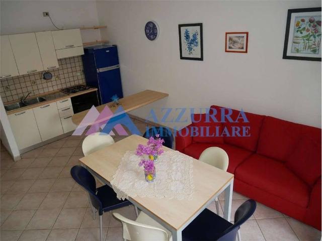 Trilocale ottimo stato, piano rialzato, Salvo Marina, San Salvo