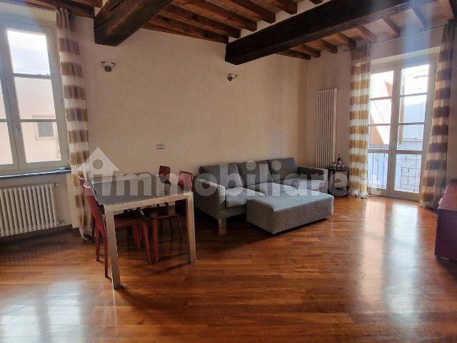 Trilocale ottimo stato, primo piano, Centro Storico, Parma