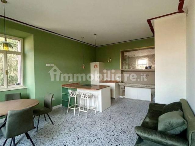 Trilocale ottimo stato, secondo piano, Centro Storico, Santa Maria, Rovereto