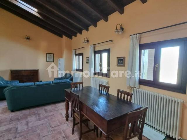 Trilocale ottimo stato, secondo piano, San Venanzio, Maranello