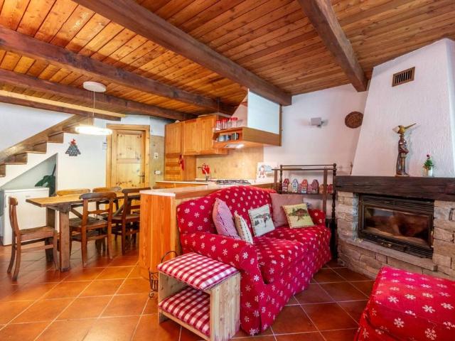Trilocale Località Ermitage 1, Courmayeur