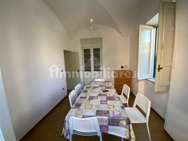 Trilocale Lungomare Nazario Sauro 316, Centro, Minturno
