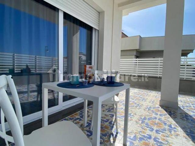 Trilocale Lungomare Nazario Sauro 32, Centro, Minturno