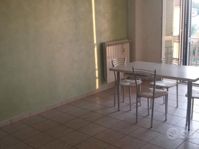 Trilocale mobiliato
