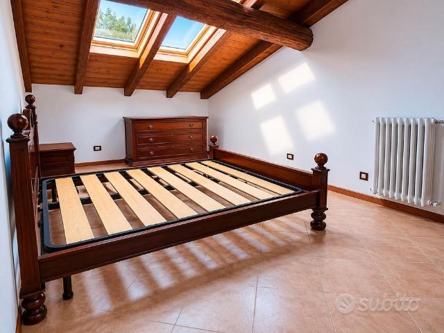 TRILOCALE mansardato con TERRAZZO