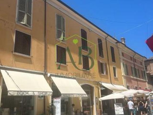 Trilocale nel cuore del centro storico