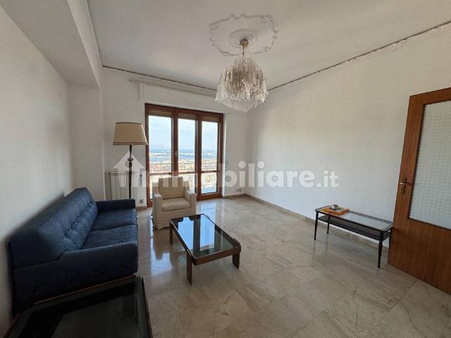 Trilocale salita Ogliastri 59, Giostra, Messina