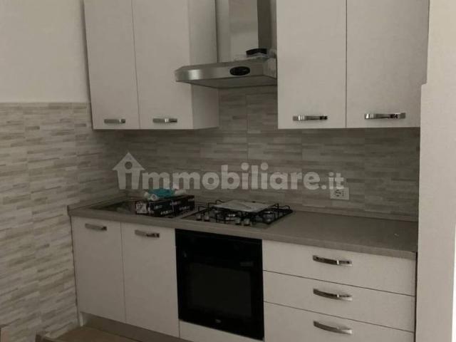 Trilocale Santa Maria, 70, Centro, Nettuno