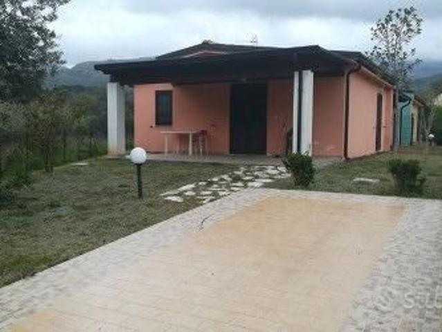 Trilocale per tutto l'anno Arredato a Cirella