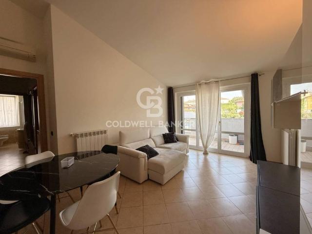 Trilocale piazza Malvezzi 23, Centro Storico, Desenzano del Garda