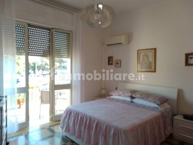 Trilocale piazza Massimo d'Azeglio, Lungomare, Viareggio