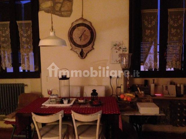 Trilocale piazza Camillo Benso di Cavour 2, Centro Storico, Tarquinia