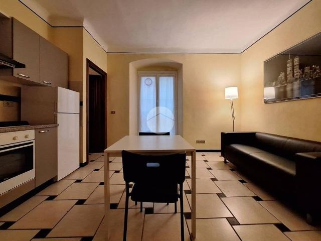 Trilocale piazza Chiodo 8, Centro Storico, La Spezia