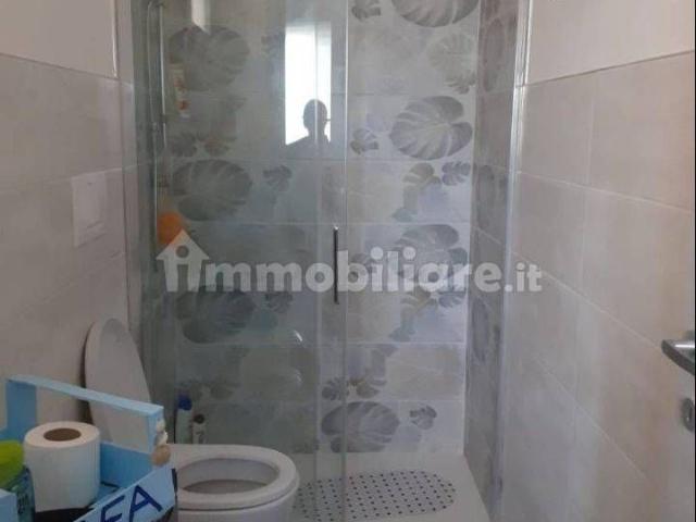 Trilocale piazza Roma 144, Centro, San Teodoro