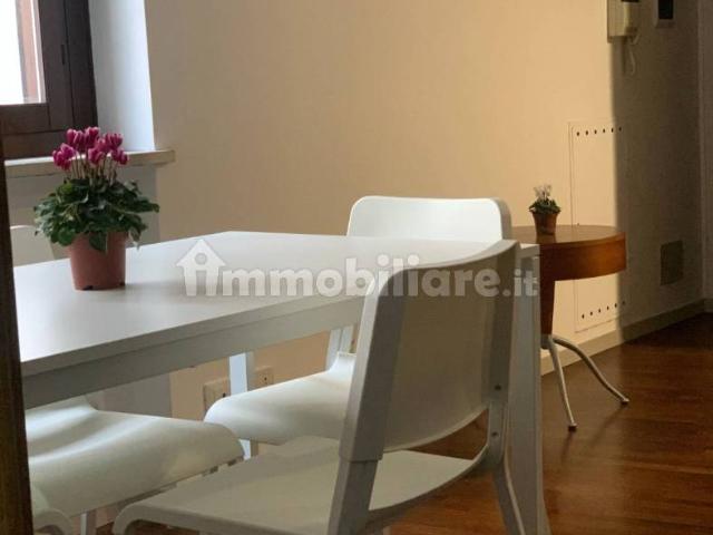 Trilocale piazza San Cristoforo 7, Centro Storico, Udine