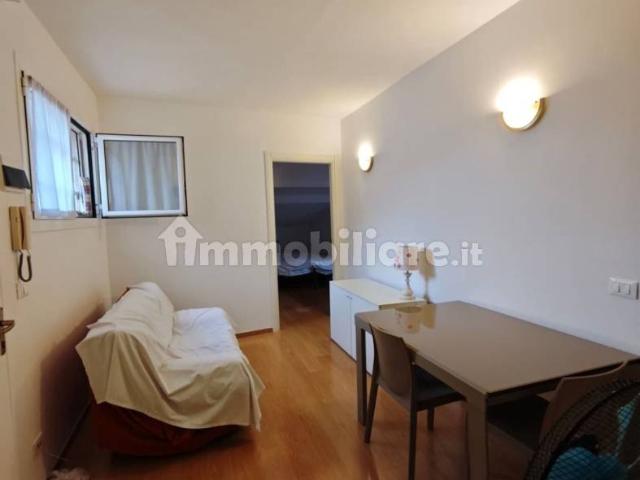 Trilocale piazzale Giuseppe Mazzini, Piazza Mazzini Ospedale Militare, Padova