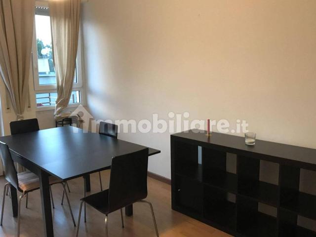 Trilocale piazzale Fratelli Zavattari, San Siro, Milano