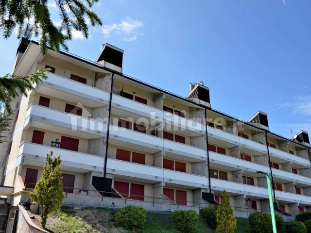 Trilocale piazzale Funivia 408, Ovindoli