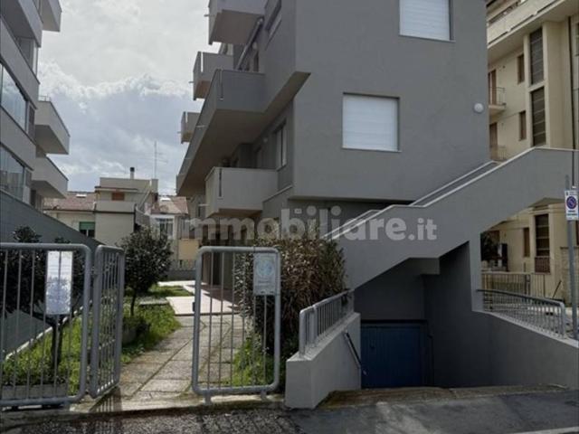 Trilocale Prima Strada Cesano 43, Cesano, Senigallia