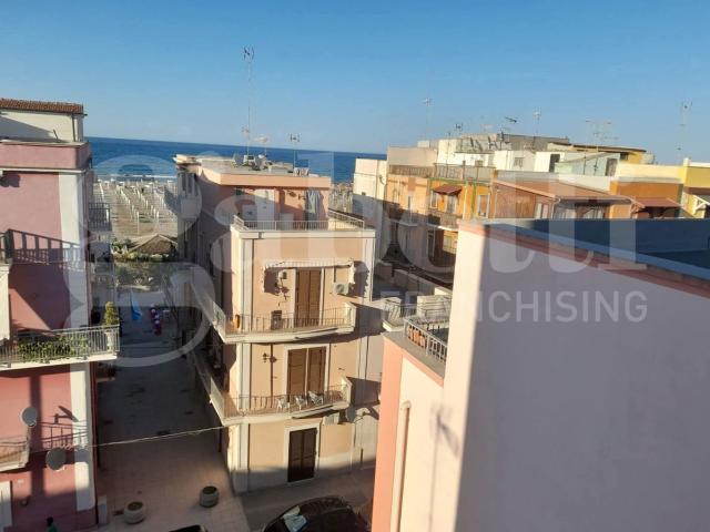 Trilocale ristrutturato a Margherita di Savoia