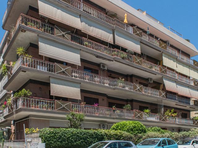Trilocale ristrutturato a Roma
