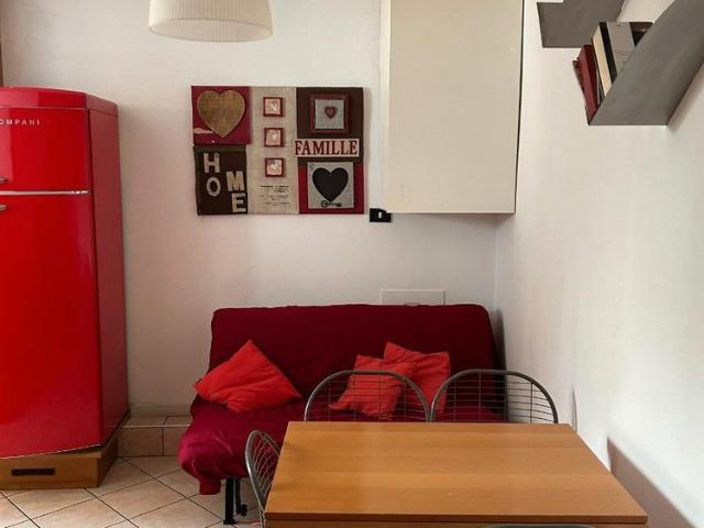 Trilocale ristrutturato Bologna centro San Felice
