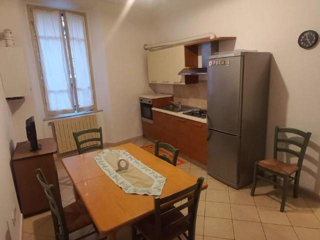 Trilocale ristrutturato, Carrara fabbrica