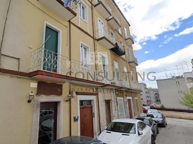 Trilocale ristrutturato in via piave 17, Martina Franca