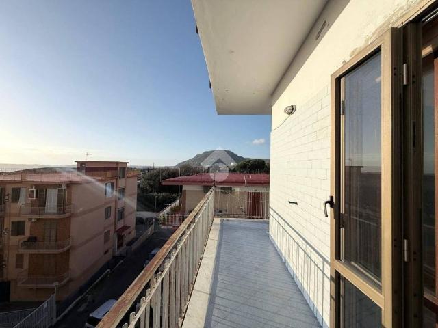 Trilocale traversa Solfatara, Pozzuoli Alta, Pozzuoli