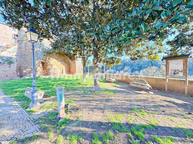 Trilocale vi, Corchiano