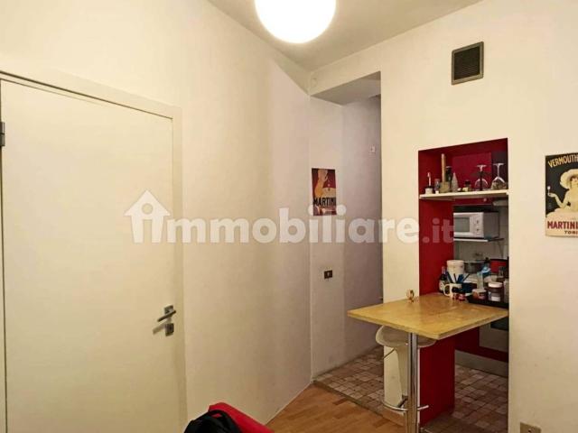 Trilocale via Magolfa, Navigli Darsena, Milano