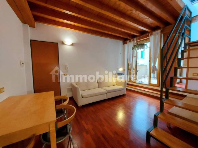 Trilocale via Maestri Campionesi 22, Cadore, Milano