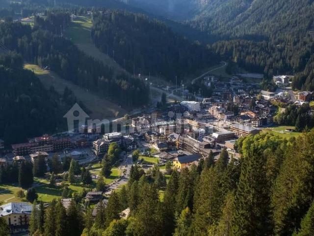 Trilocale via Mandron, Palù, Tre Ville