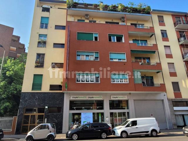 Trilocale via Marco d'Agrate, Corvetto, Milano