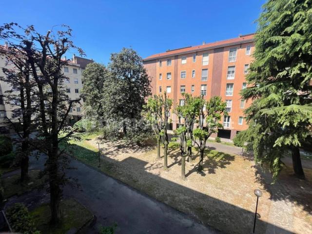 Trilocale via Mecenate 8, Viale Ungheria Mecenate, Milano
