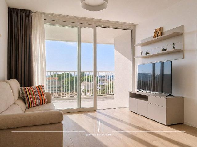 Trilocale via michelagelo buonarotti 11, Lido Ovest, Faro, Jesolo