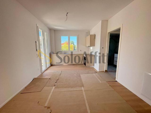 Trilocale via Monte Titano 75, Via Covignano Villaggio Azzurro, Rimini