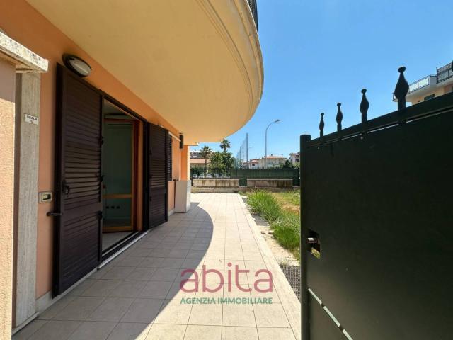Trilocale via Monteconero 39, Porto d'Ascoli, San Benedetto del Tronto