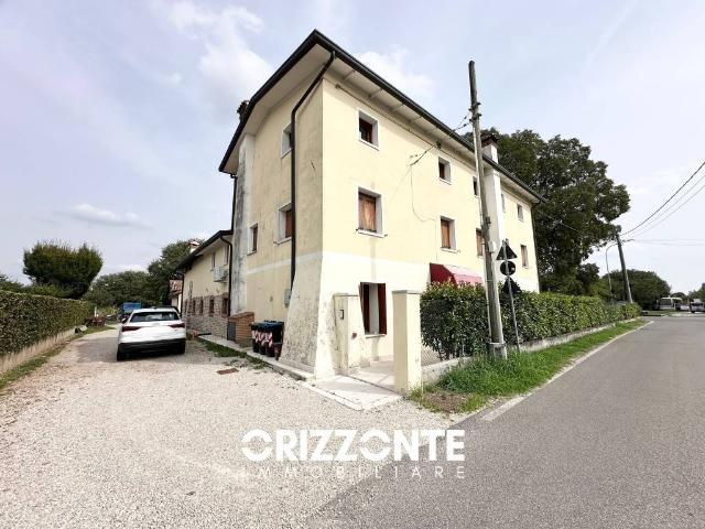 Trilocale via nardi, Cassola