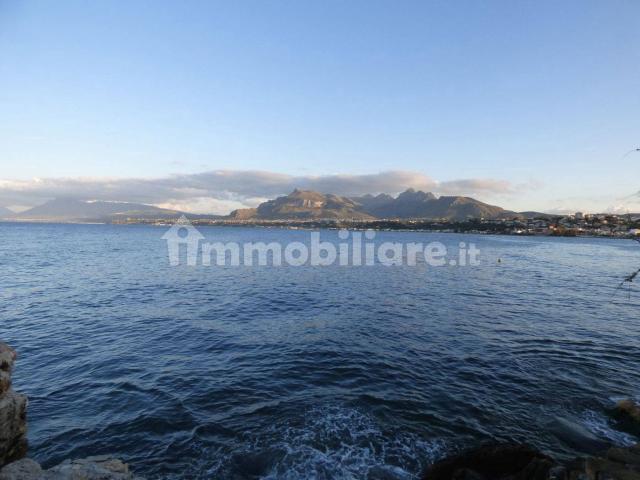 Trilocale via Nazionale, 105, Solanto, Santa Flavia