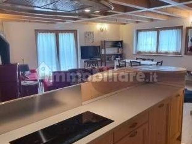 Trilocale via Nazionale 128, San Vito di Cadore