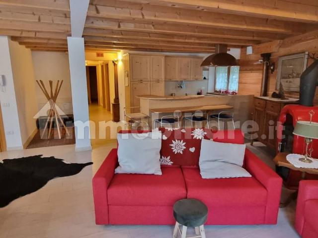 Trilocale via Nazionale 128, San Vito di Cadore