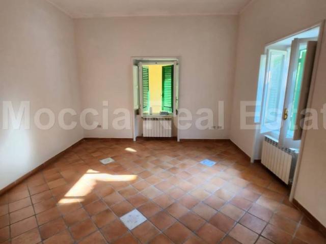 Trilocale via Nazionale Appia, Casapulla