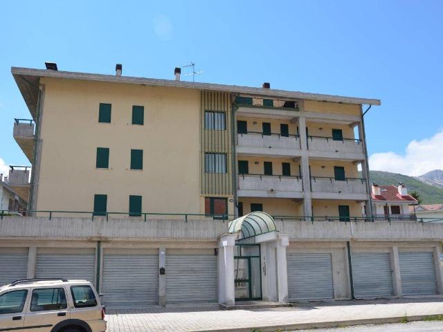 Trilocale via Osvaldo Moretti, Centro, Ovindoli