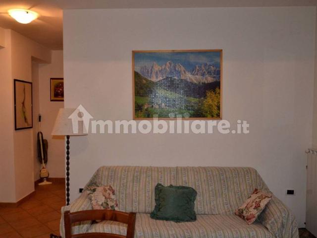 Trilocale via Osvaldo Moretti, Centro, Ovindoli