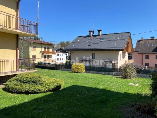 Trilocale via Agostino dal Pozzo 13, Centro, Asiago